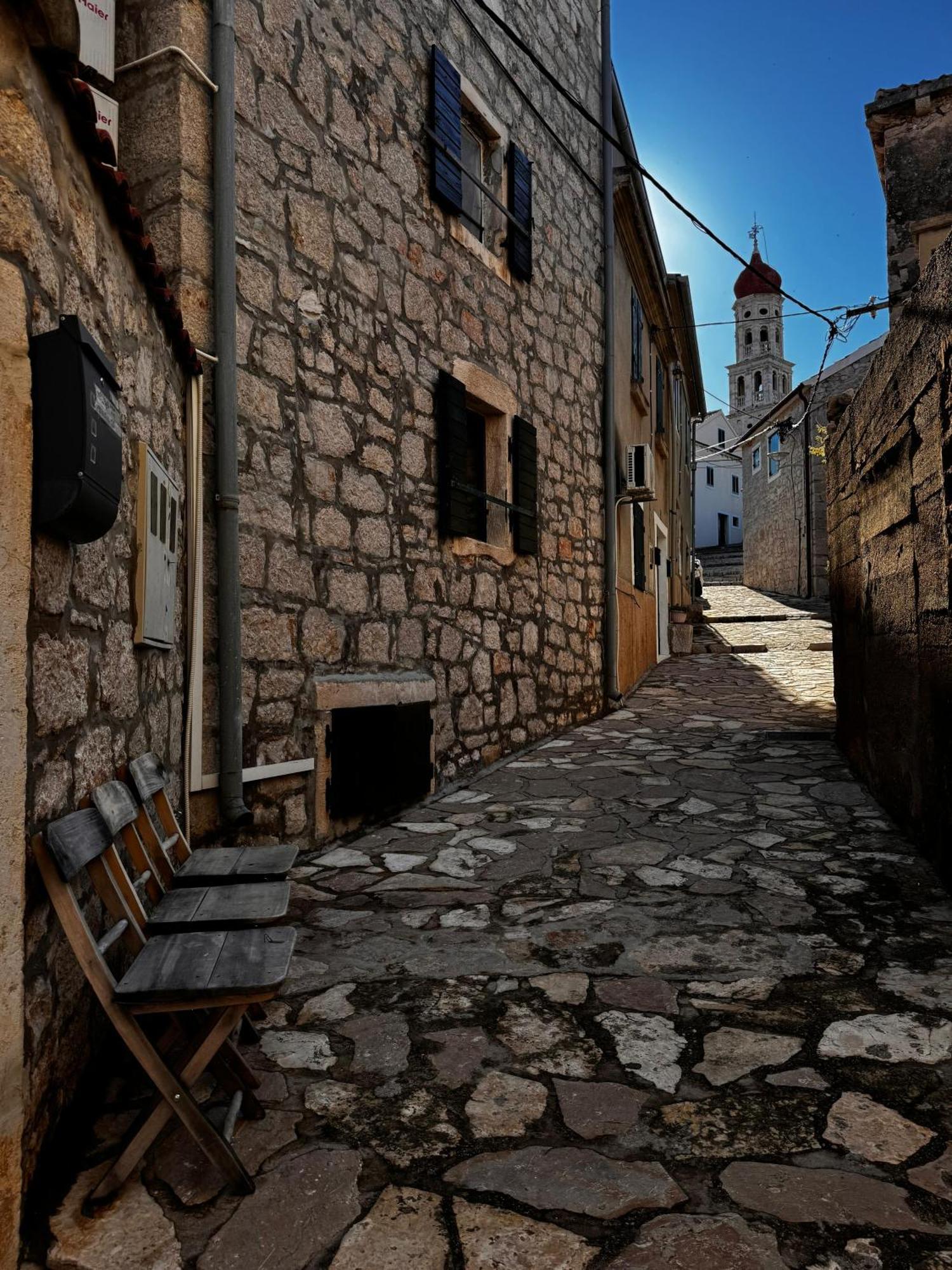 Apartments Voltera Parking Space Near The House Betina  Exterior photo